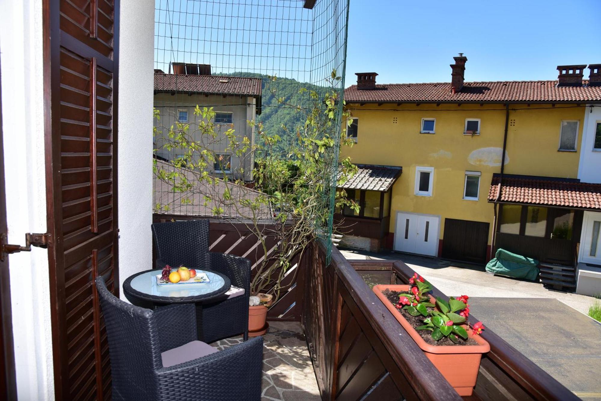Apartment Jang Tolmin Exterior foto